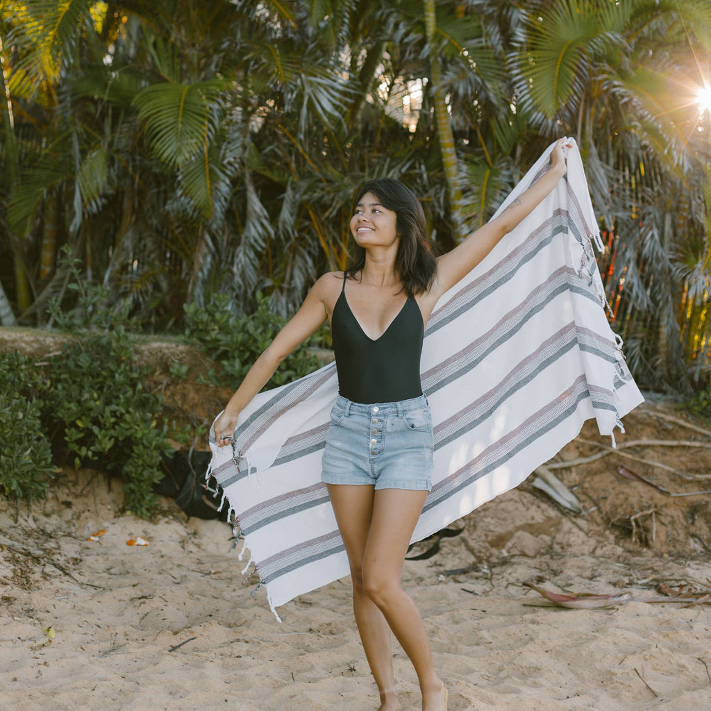 Home and Loft - Brown Cream Nomad Towel