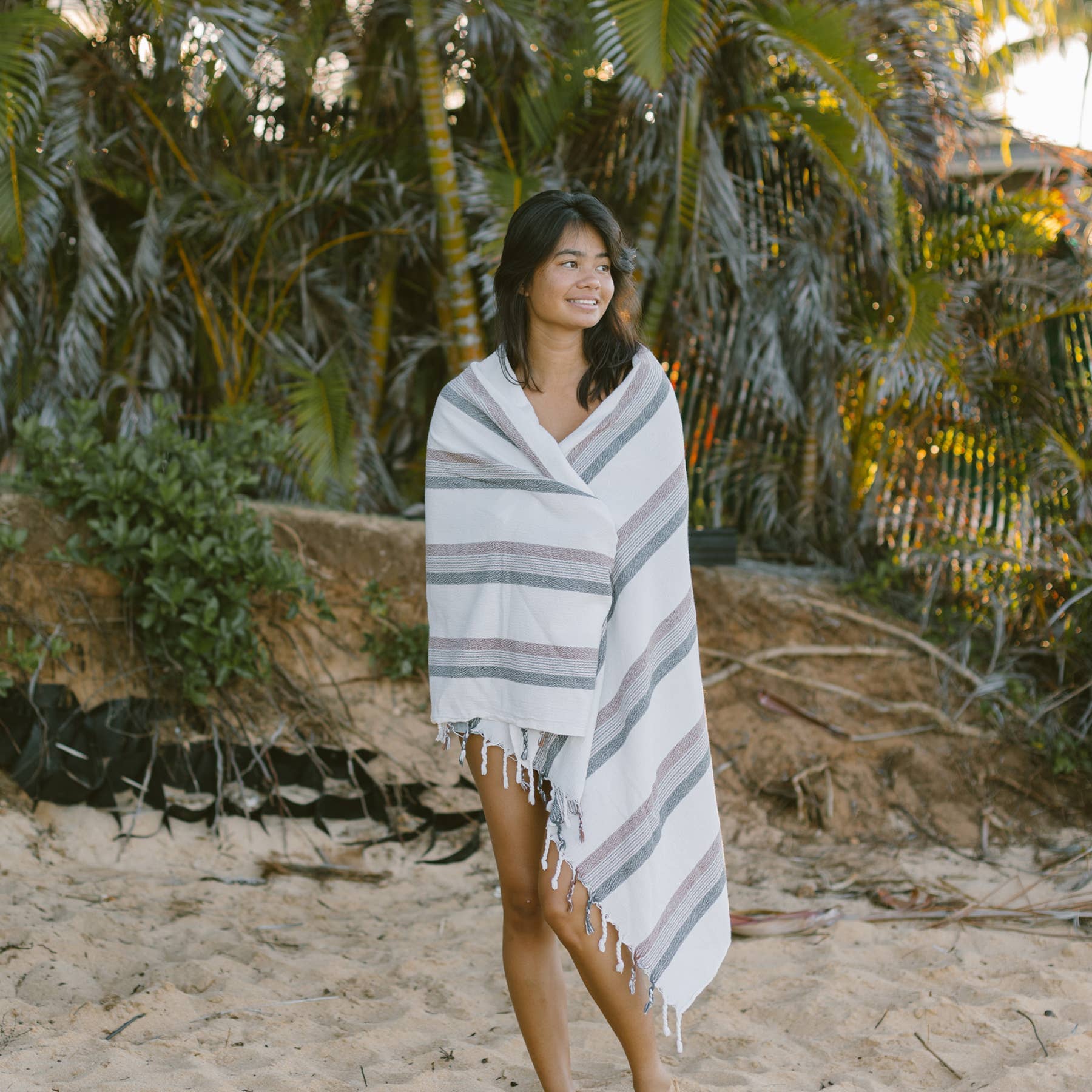 Home and Loft - Brown Cream Nomad Towel