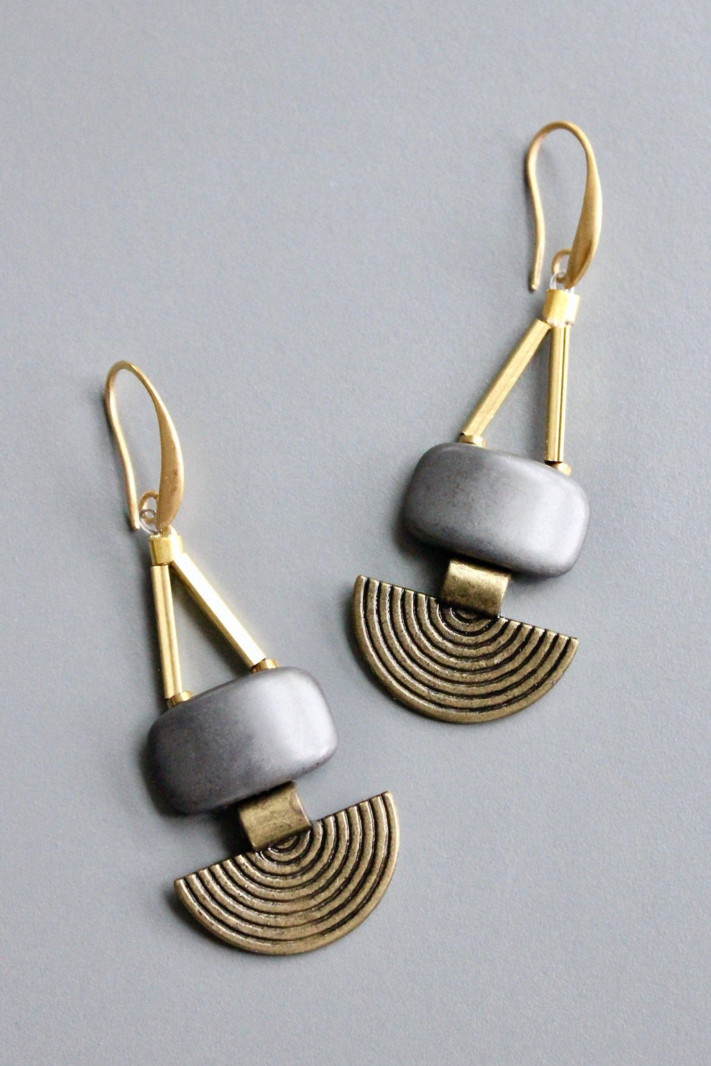 David Aubrey Jewelry - HYLE42 Artdeco Hematite Earrings