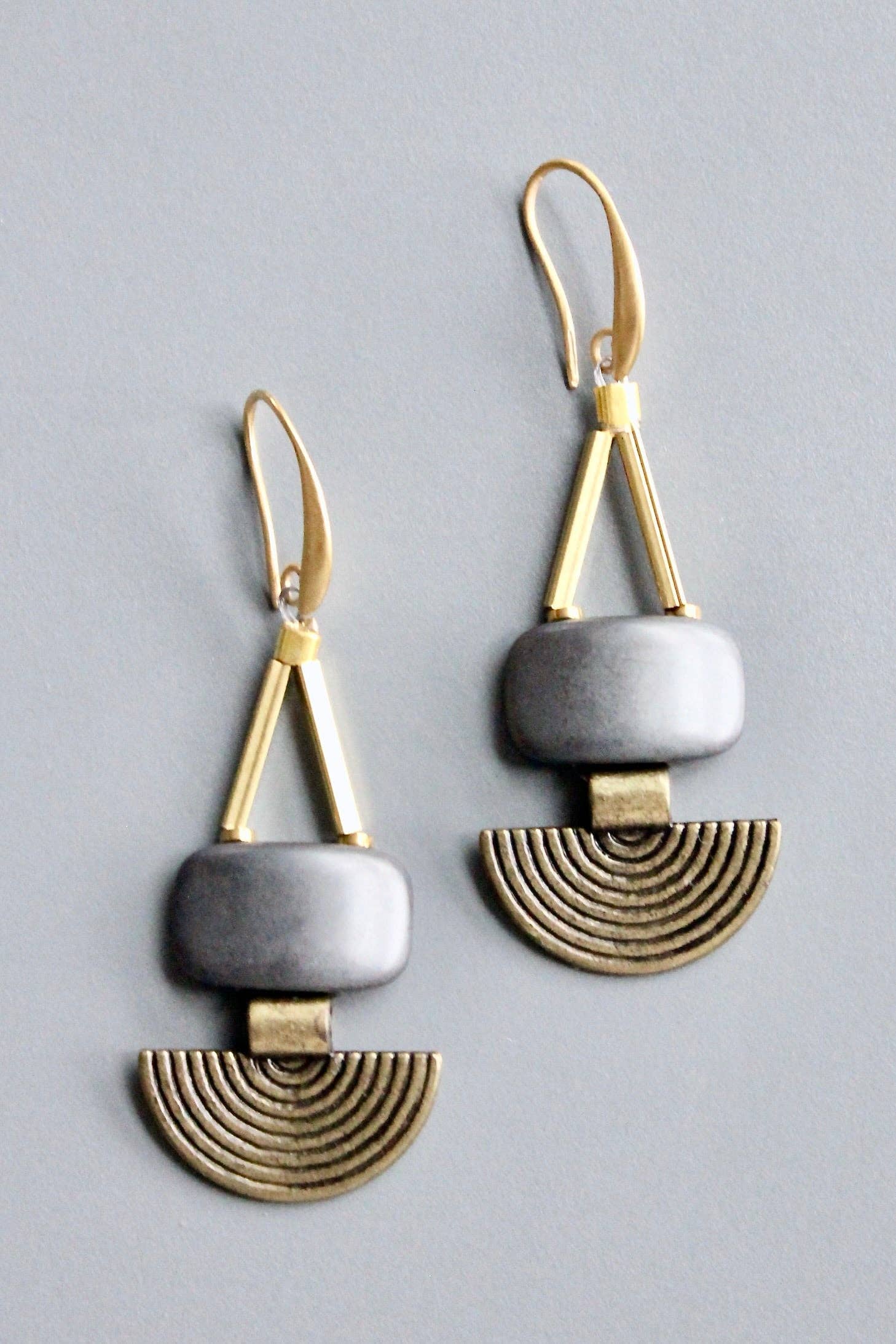 David Aubrey Jewelry - HYLE42 Artdeco Hematite Earrings