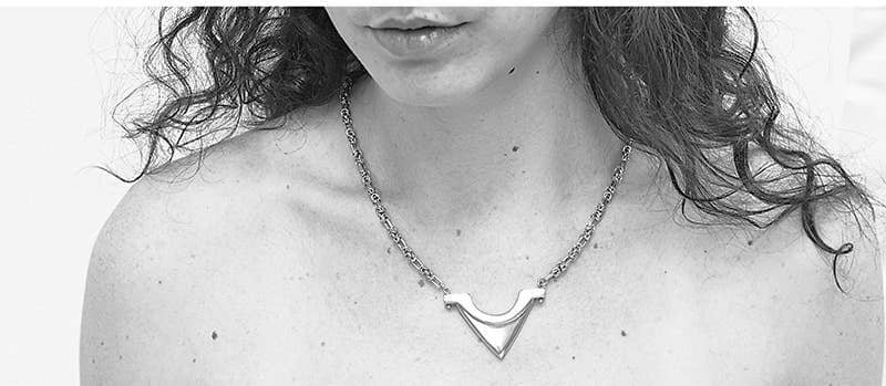 Lila Rice - Balancer Pendant