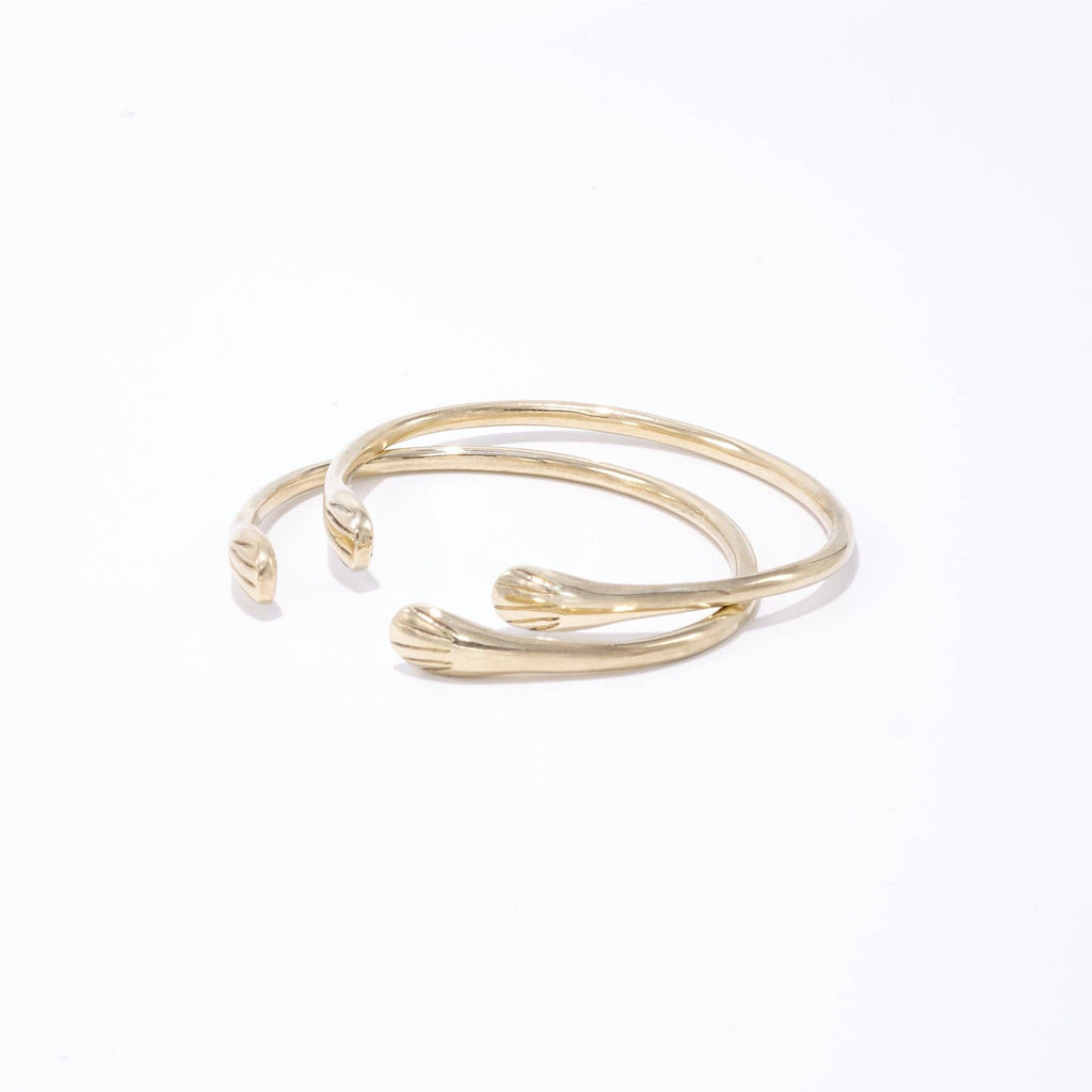 Mana Made Jewelry - Seashell Bracelet