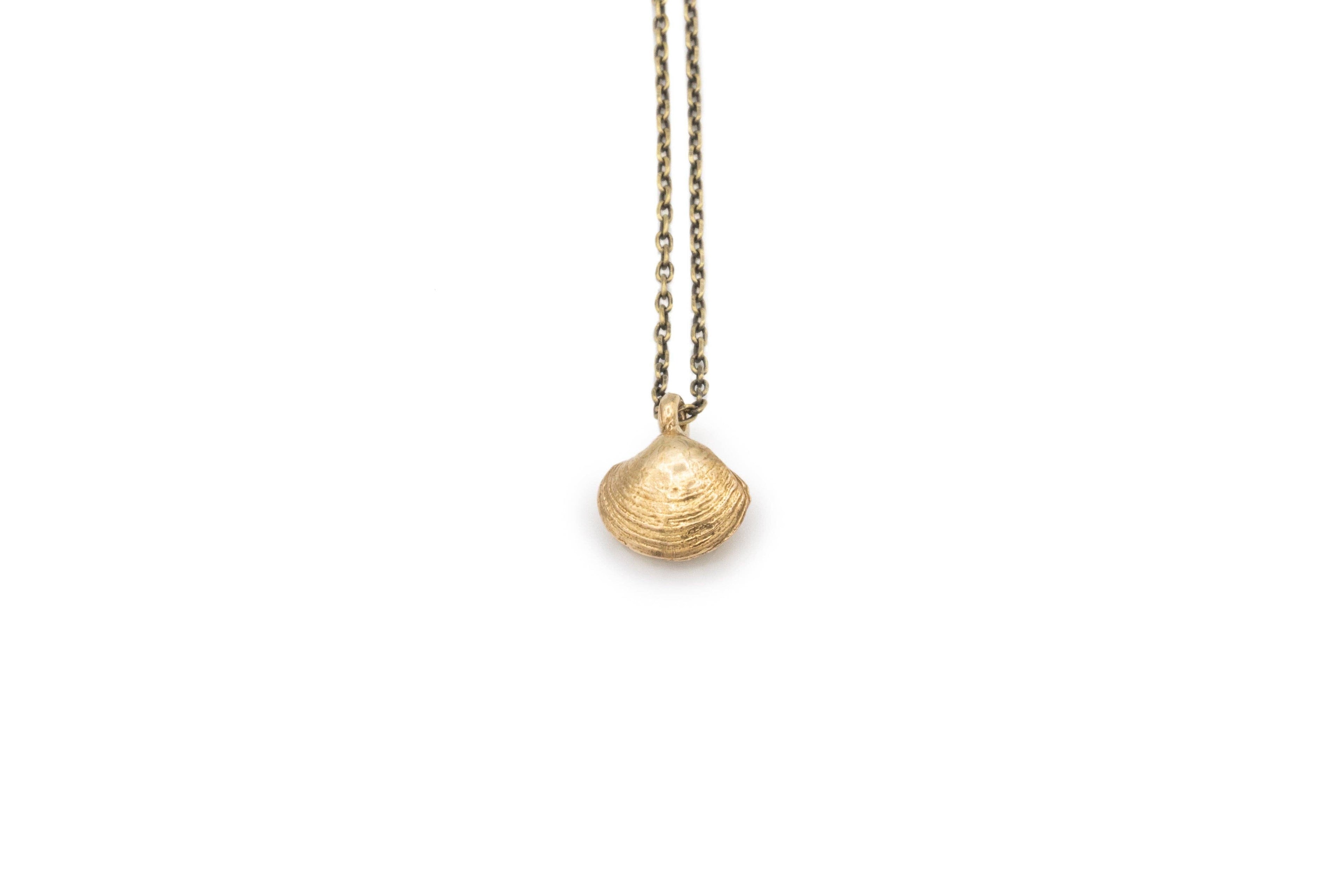 Mana Made Jewelry - Mana Made x CCE Clam Pendant