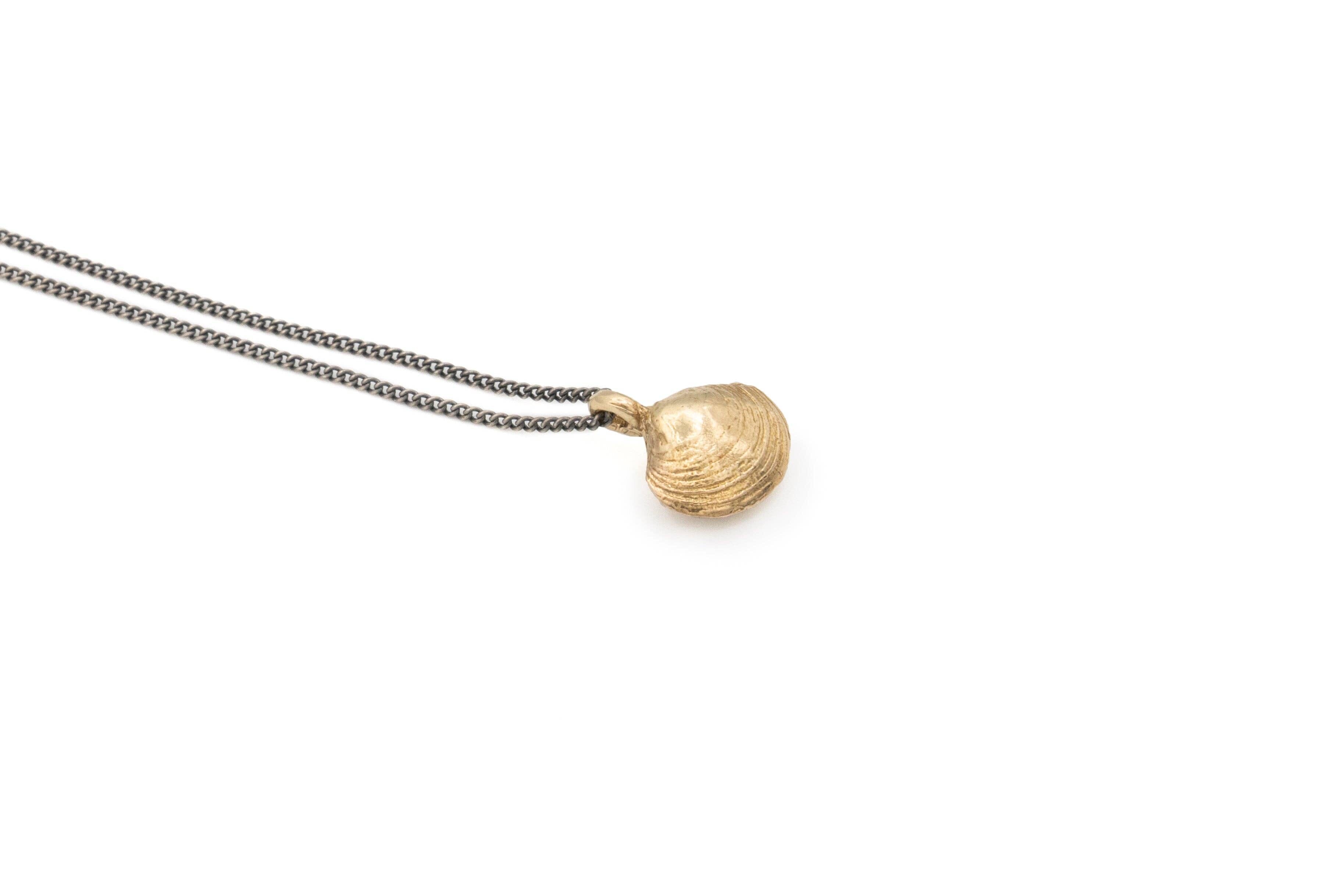 Mana Made Jewelry - Mana Made x CCE Clam Pendant