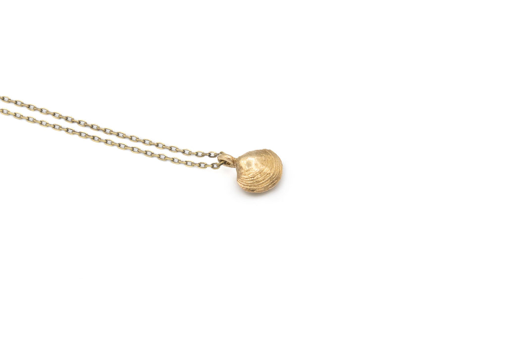 Mana Made Jewelry - Mana Made x CCE Clam Pendant