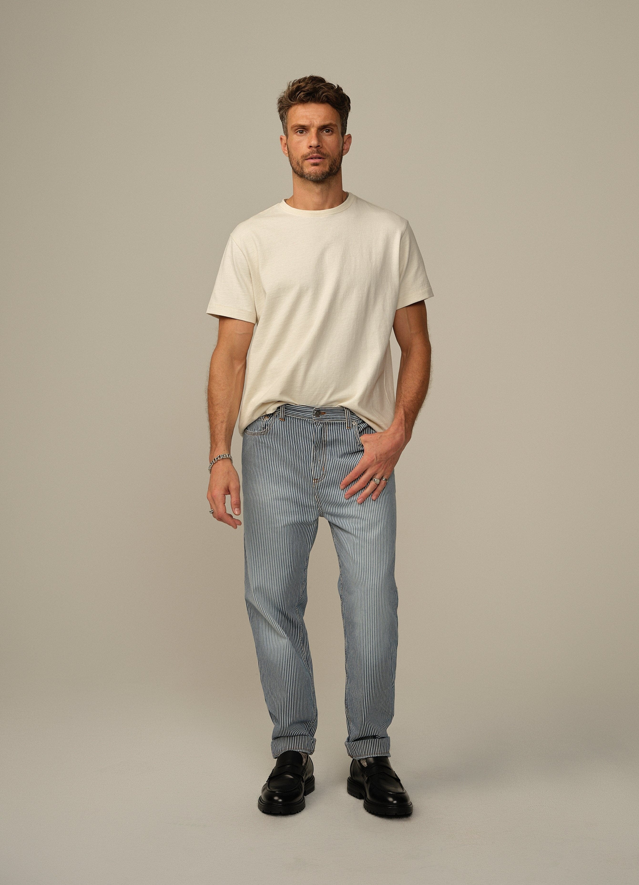 Pilon Jean in Railroad Denim