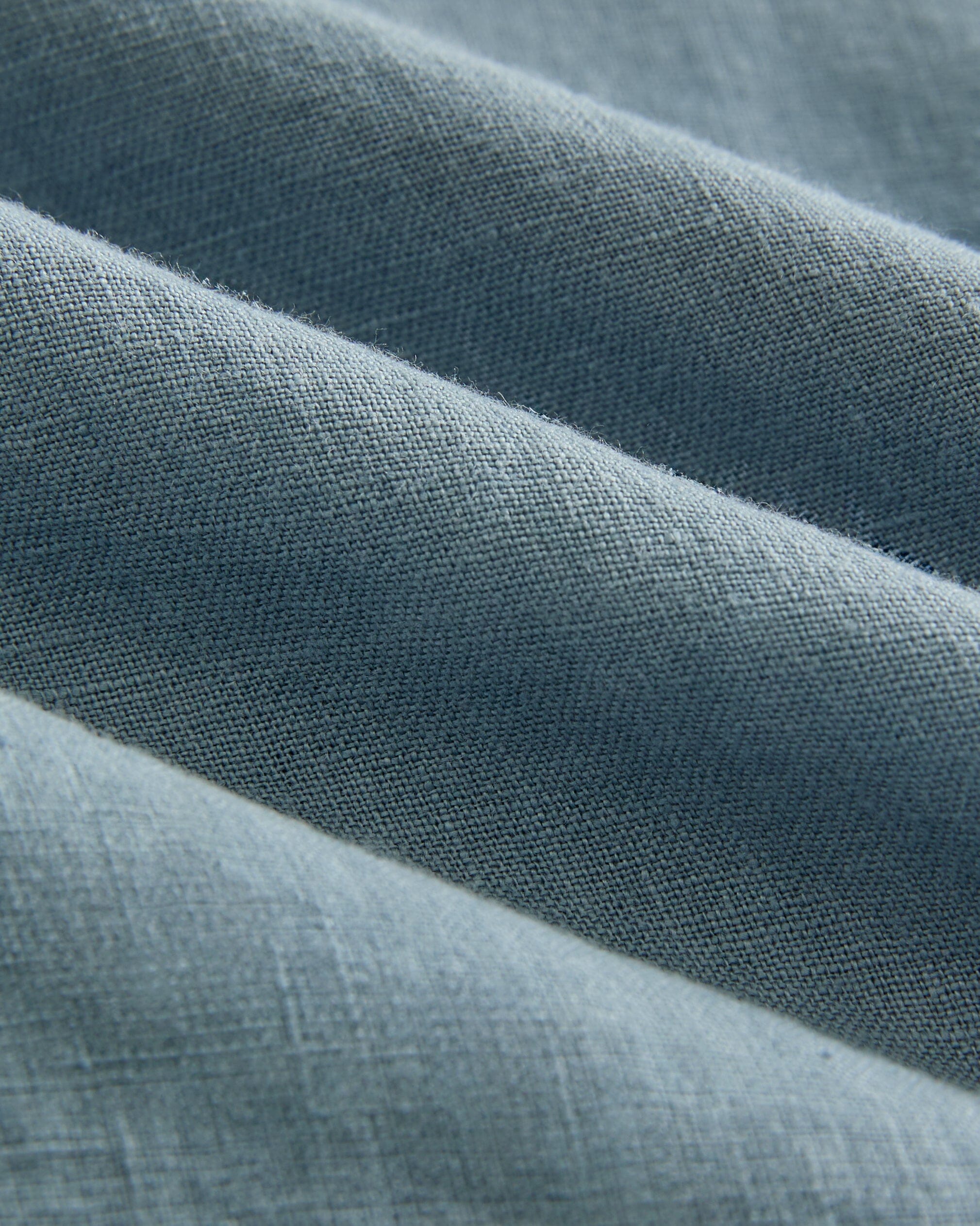 Mila Shirt in Garment Dyed Linen