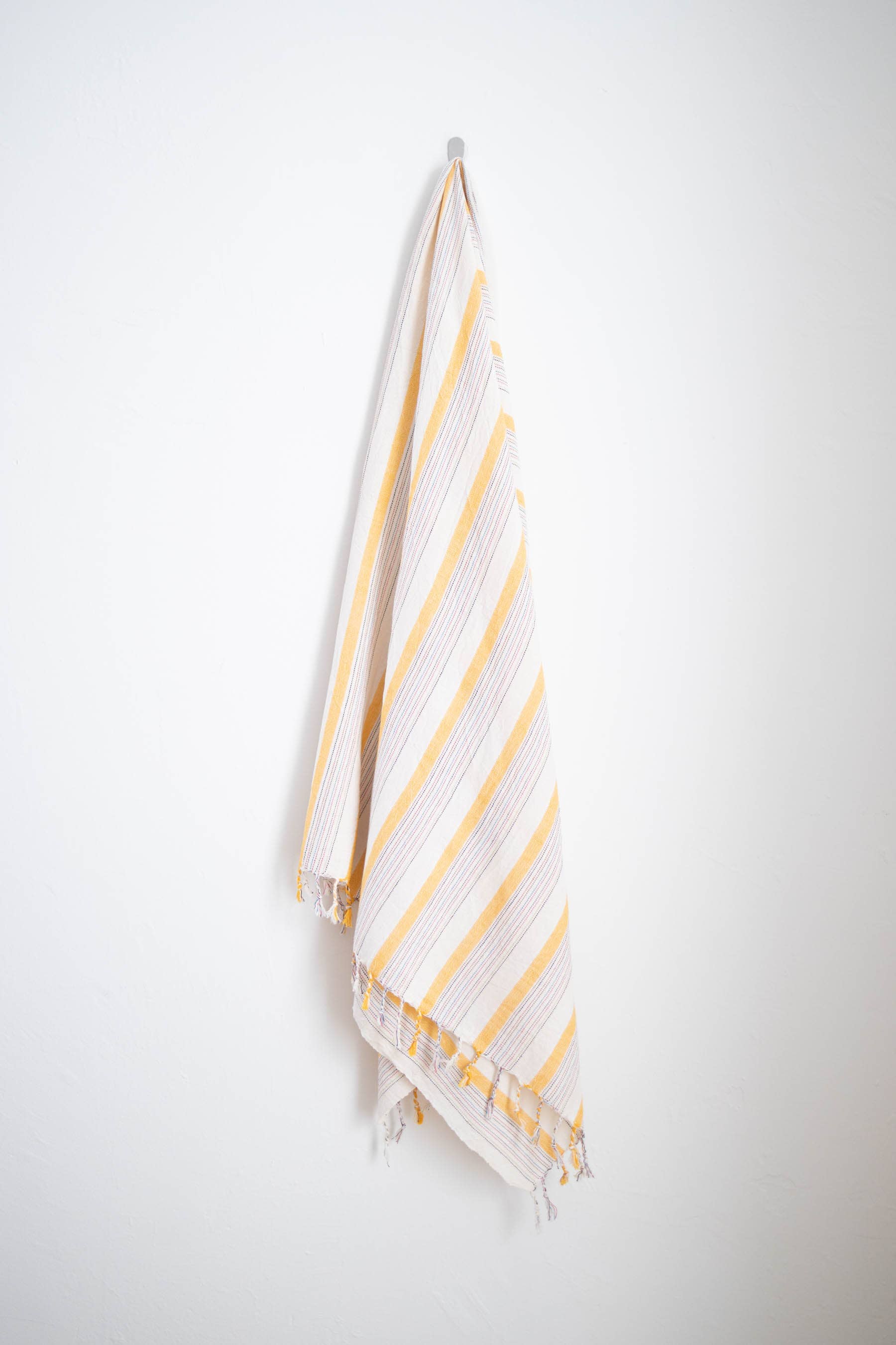 Home and Loft - Yellow Ivory Montauk Towel